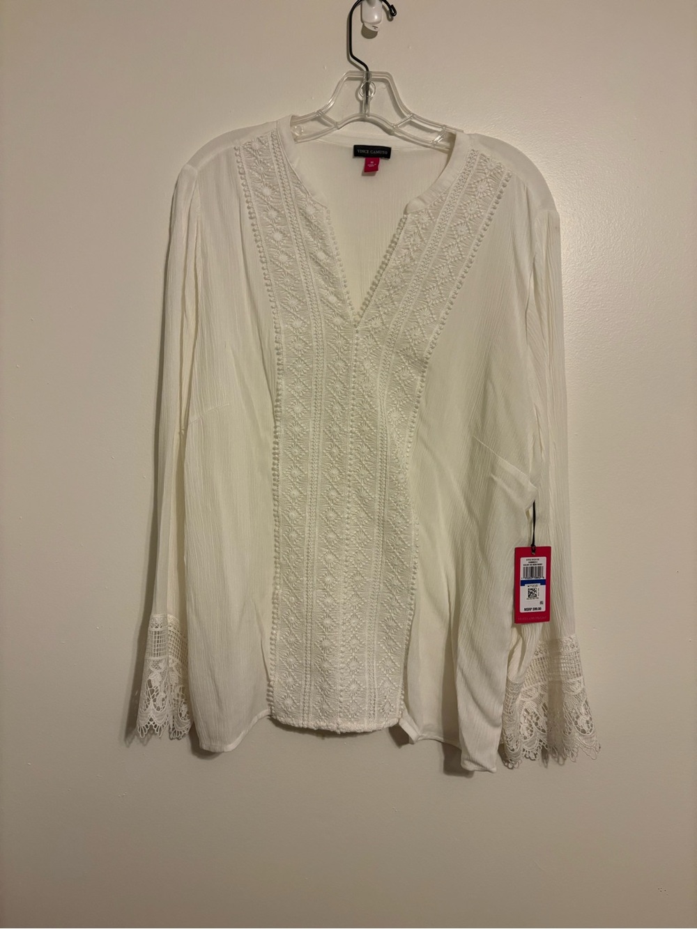 Vince Camuto Ivory Lace-Trim V-Neck Peasant Tunic